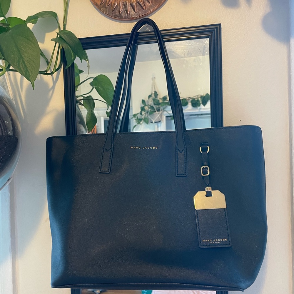 Marc Jacobs city tote bag